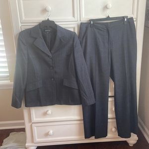 Jasper Black Plaid Suit Set (Size 10)